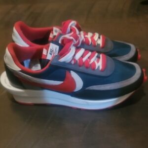 UNDERCOVER × sacai × Nike LD Waffle "Midnight Spruce" Nike Sneakers